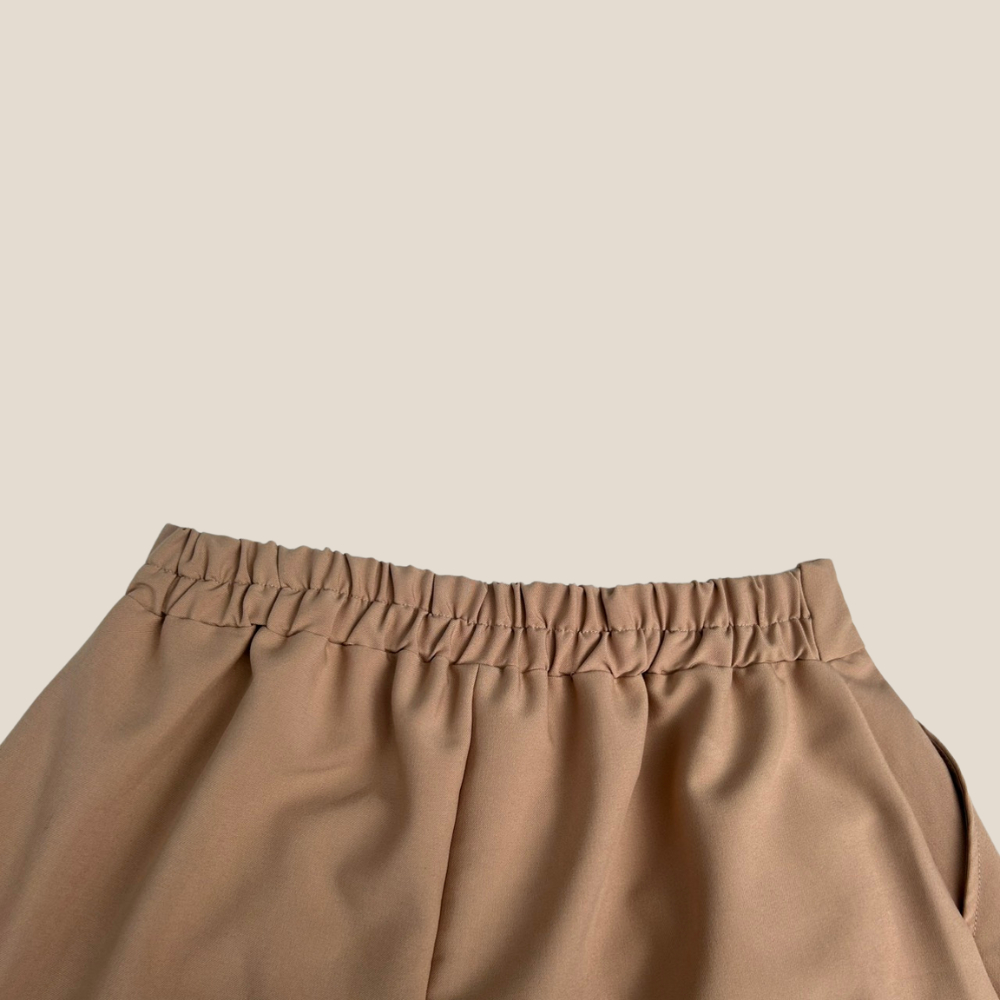 (Hỏa tốc HCM) Quần short lưng cao nữ, quần đùi lửng lai gập  xếp ly có túi và lưng phía sau chun co giãn - MT Classic