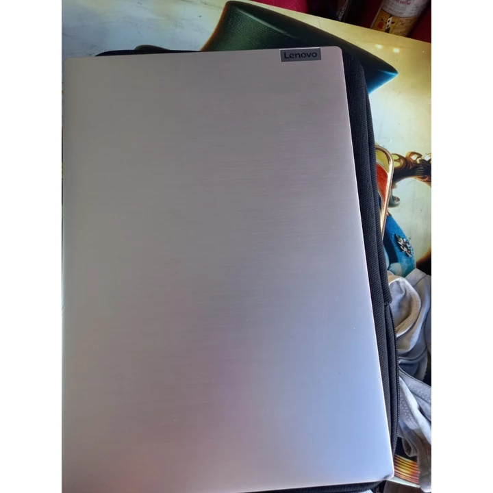 Thanh lý Laptop Lenovo IdeaPad i3 1035 G1