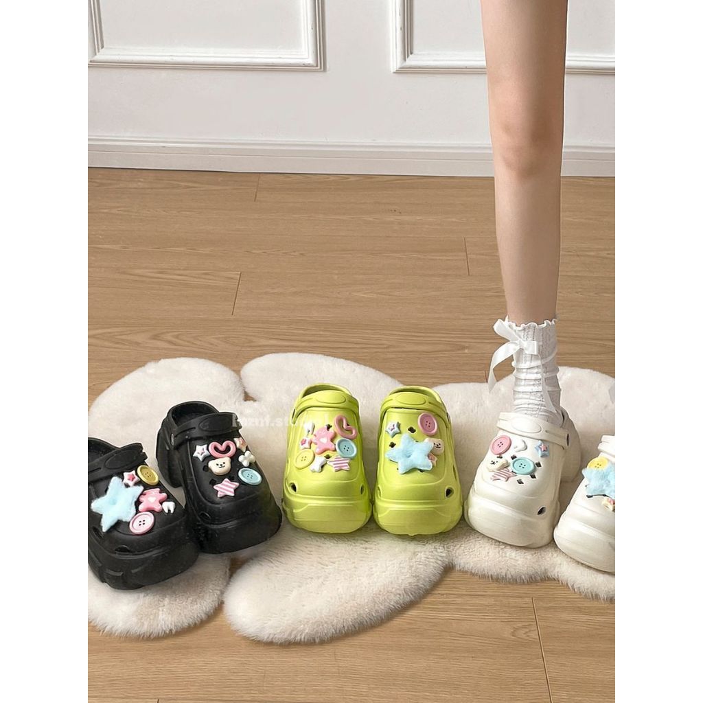 Dép nữ, Dép Cross đế cao 5cm, Dép Crocs nữ, Sticker Gấu ngôi sao cúc áo dễ thương | BigBuy360 - bigbuy360.vn