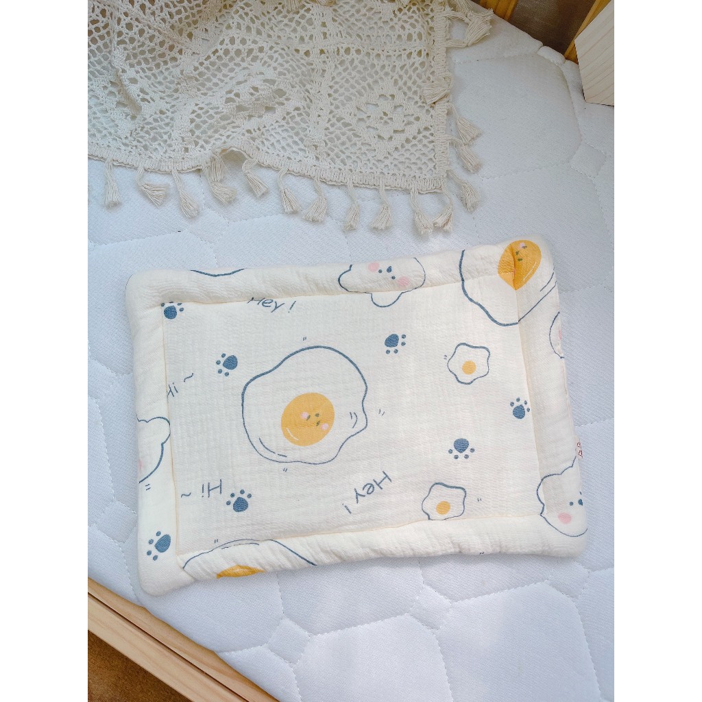Gối vuông xô Muslin mềm mại, ruột bông organic an toàn cho bé kích thước 33x22cm vải cotton DT03