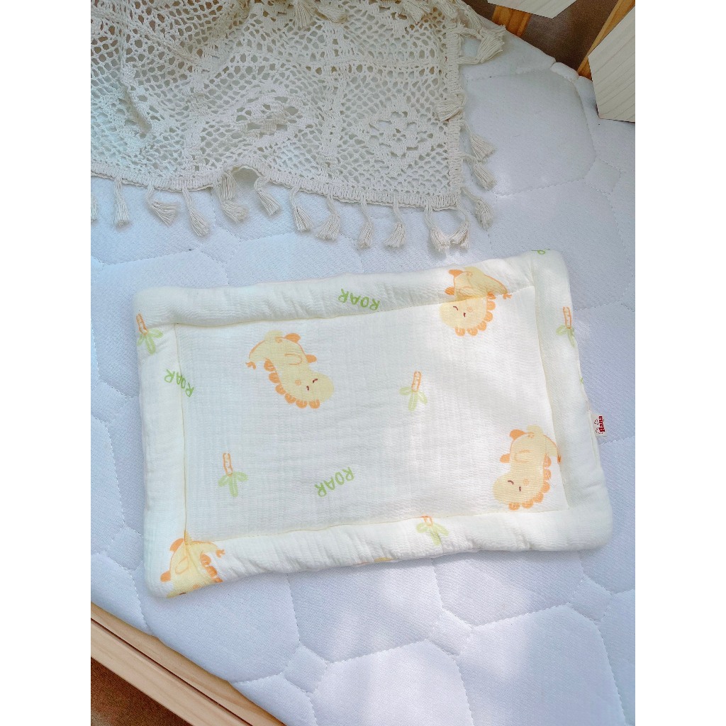 Gối vuông xô Muslin mềm mại, ruột bông organic an toàn cho bé kích thước 33x22cm vải cotton DT03