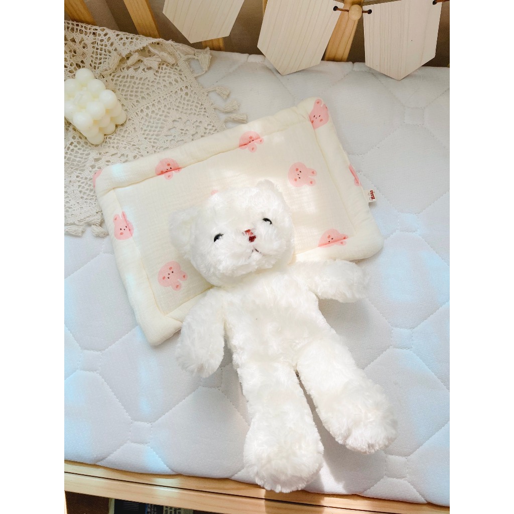 Gối vuông xô Muslin mềm mại, ruột bông organic an toàn cho bé kích thước 33x22cm vải cotton DT03