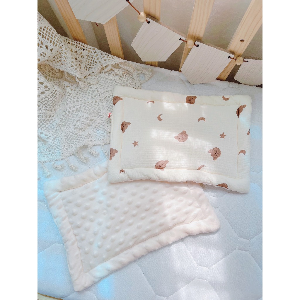 Gối vuông xô Muslin mềm mại, ruột bông organic an toàn cho bé kích thước 33x22cm vải cotton DT03