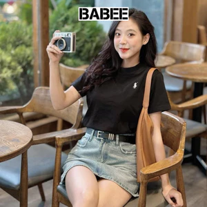 Áo Thun Nữ BABEE Cổ Tròn Thêu Hình Ngựa Ngắn Tay Dáng Vừa Chất Cotton Co Giãn Kiểu Basic