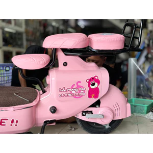Tem Xe điện Lotso