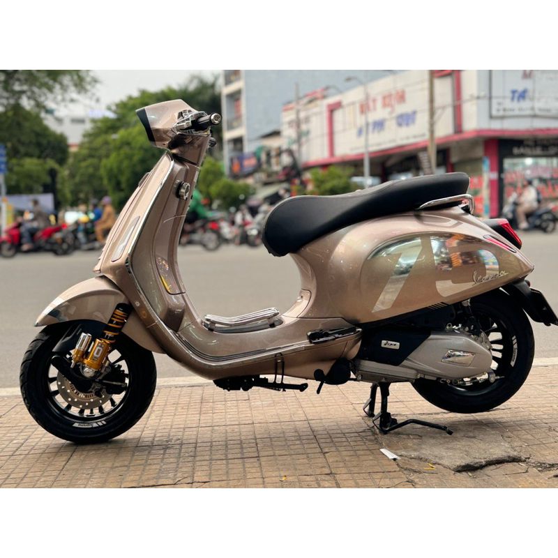 Tem số Vespa Sprint 75 năm decal Crom cao cấp