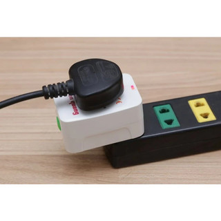 Ổ cắm đa năng Điện Quang (dành cho du lịch) ĐQ ESK TV01 ( Màu trắng) - Hàng chính hãng