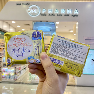 Khăn Ướt Tẩy Trang Oil In Softymo Kose Nhật Bản (Gói Refill 52 Miếng)