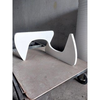 Bàn Noguchi , Bàn trà kính cường lực 12mm, Chân Được Lắp Đặt Sẵn