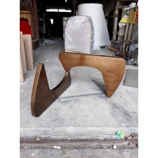 Bàn Noguchi , Bàn trà kính cường lực 12mm, Chân Được Lắp Đặt Sẵn