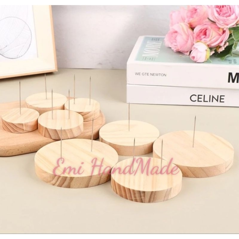 Giá gỗ, đế gỗ cắm thú len, trưng bày sản phẩm len móc, phụ kiện handmade