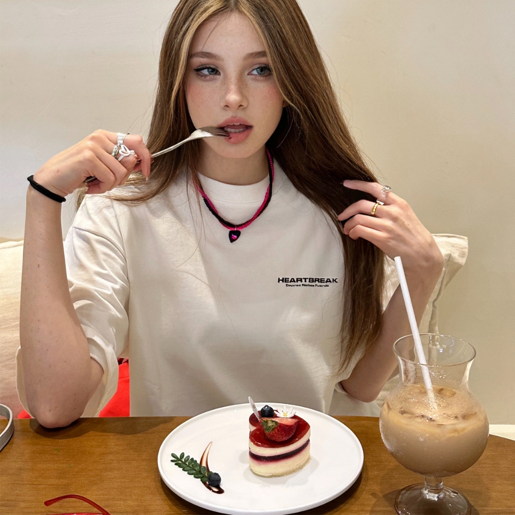 Áo thun overisze BLACKDOKI Heartbreak logo , áo phông basic hiện đại cá tính chất cotton dày dặn oversize