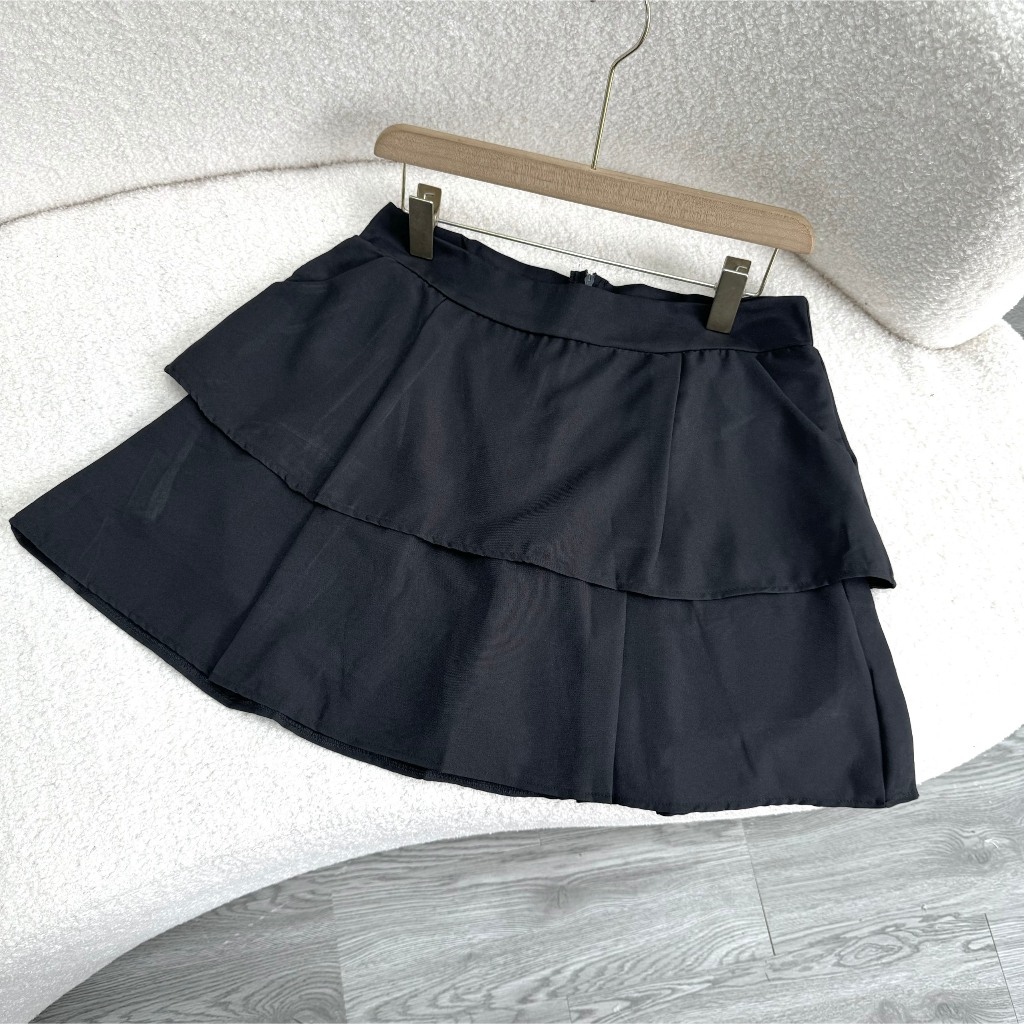 Chân Váy Xếp Ly Bigsize Nữ Có Lót Trong Dáng Chữ A Vải Tuyêt Mưa 2 Màu Đen Trắng CV9