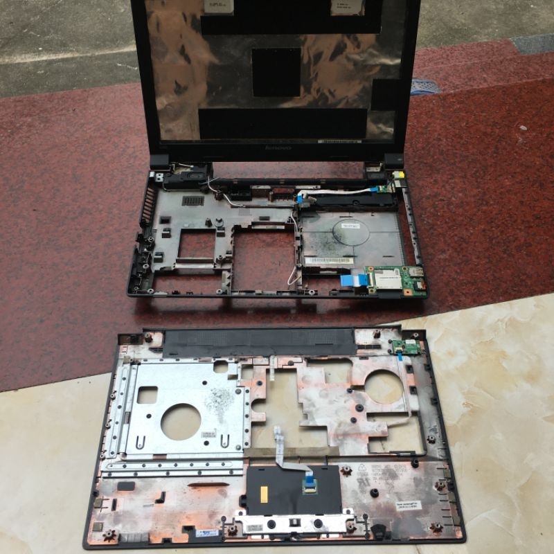 vỏ laptop b490 kèm loa, đèn báo, nút nguồn, mic, ăng ten, cảm ứng, cổng ...