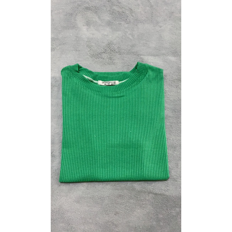 Babytee xanh rêu