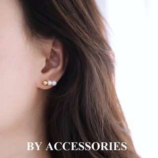 Bông tai nữ titan hạt ngọc trai nhân tạo nhỏ xinh phối bi tròn mạ vàng đơn giản sang trọng không gỉ WE2453 BY