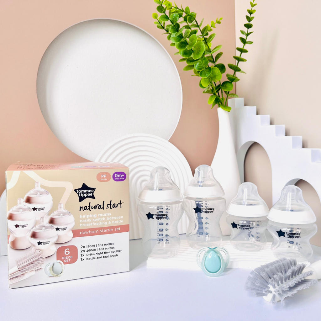 Ảnh Bộ Bình Sữa Sơ Sinh Ty Siêu Mềm Tự Nhiên Tommee Tippee Natural Start 2