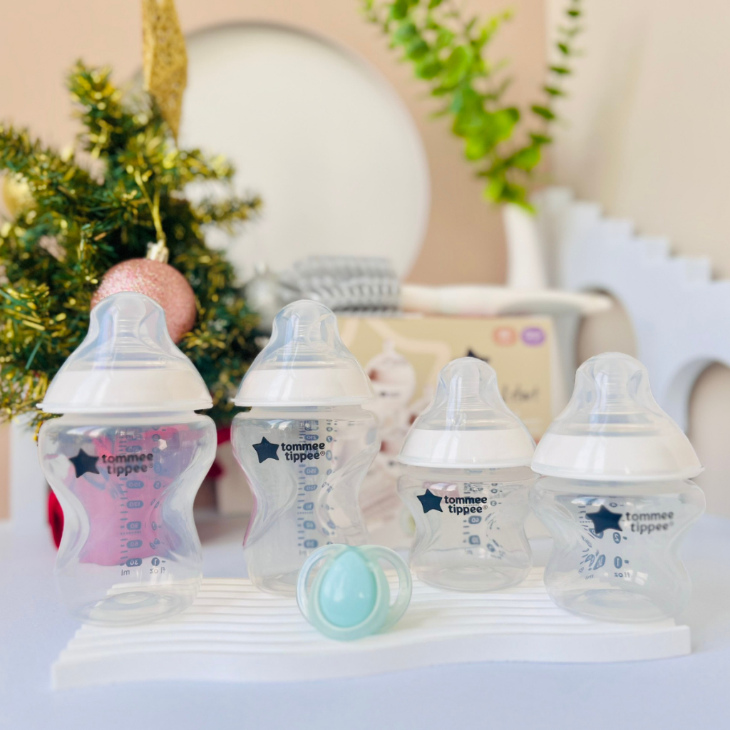 Ảnh Bộ Bình Sữa Sơ Sinh Ty Siêu Mềm Tự Nhiên Tommee Tippee Natural Start 3