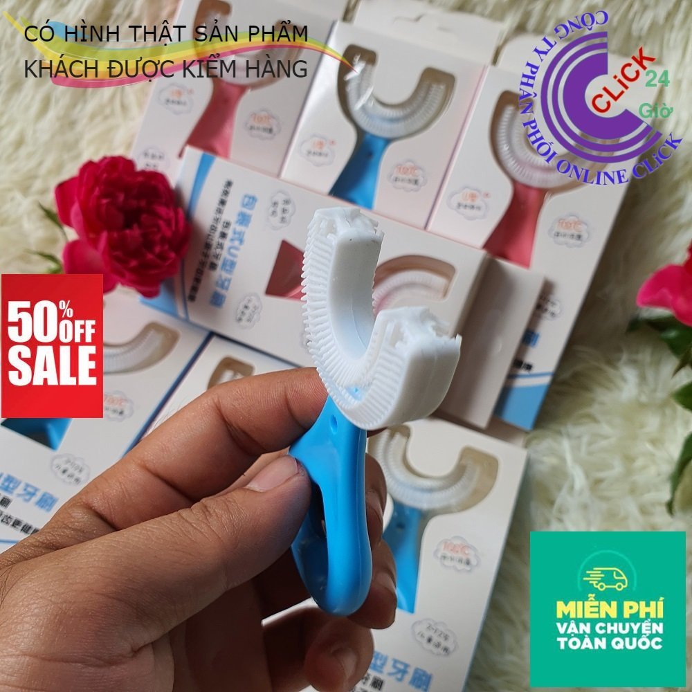 Bàn Chải Đánh Răng Chữ U Silicon chải sạch mọi ngóc ngách nhưng không làm tổn thương răng bé