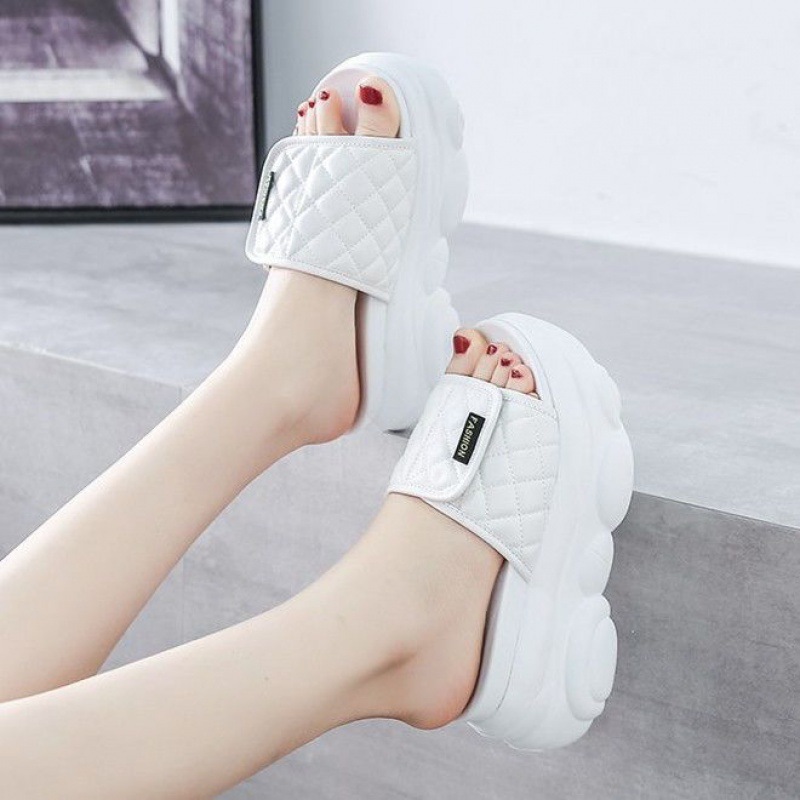 Dép xuồng đế bằng quai dán đế cao 8cm dáng thể thao