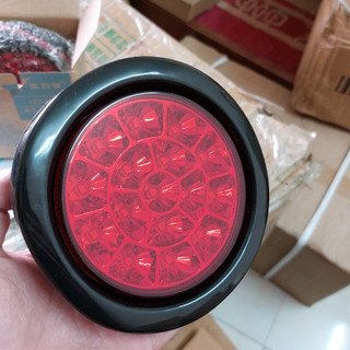 Đèn hậu led tròn SD2015, Đèn hậu xe tải điện 12v và 24v. (Giá 1 chiếc)