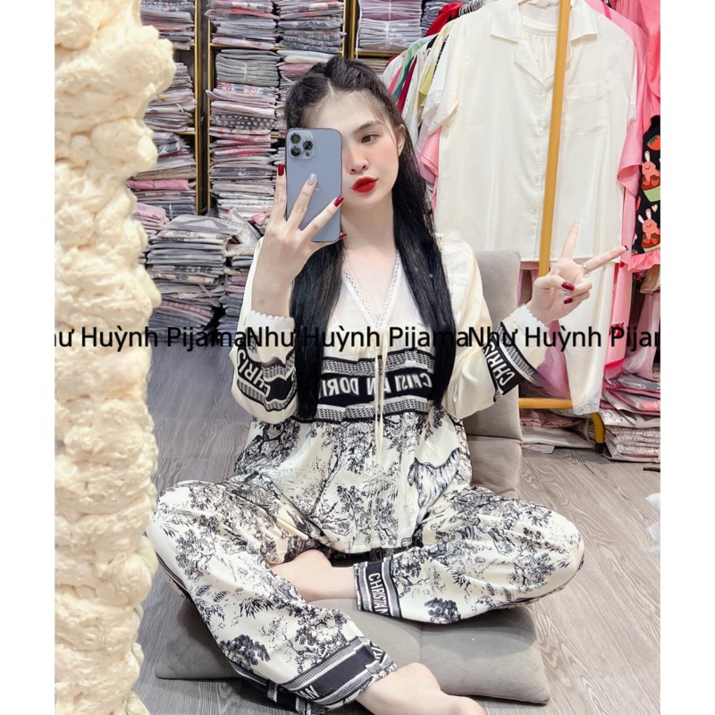 Mẫu 23