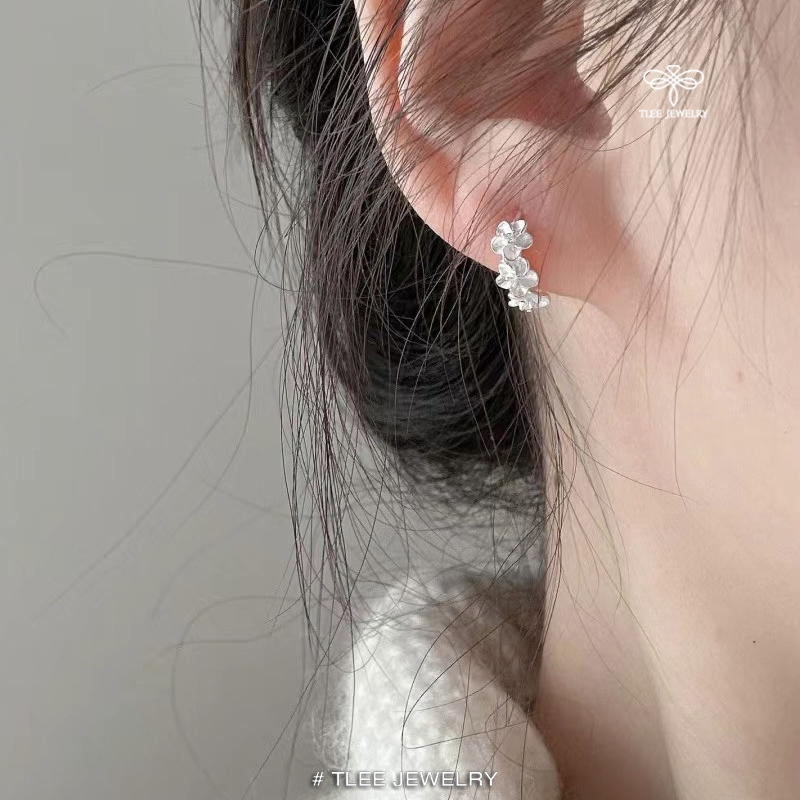 Khuyên tai bạc nữ TLEE, bông tai tròn trơn hình đài hoa xinh xắn TLEE JEWELRY B0409