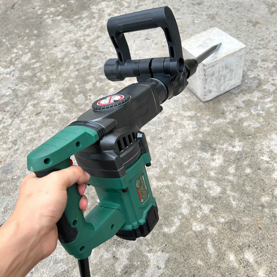 Máy Chuyên Đục 17mm Dekton DK-DH3505PRO / Máy Đục Bê Tông Dekton CóThiết Kế Chống Rung