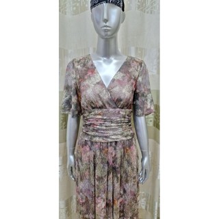 Đầm dạ hội hoa cổ chữ V tay loe SLNY