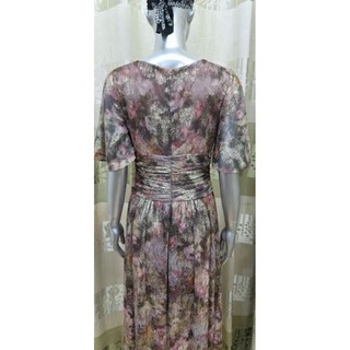 Đầm dạ hội hoa cổ chữ V tay loe SLNY