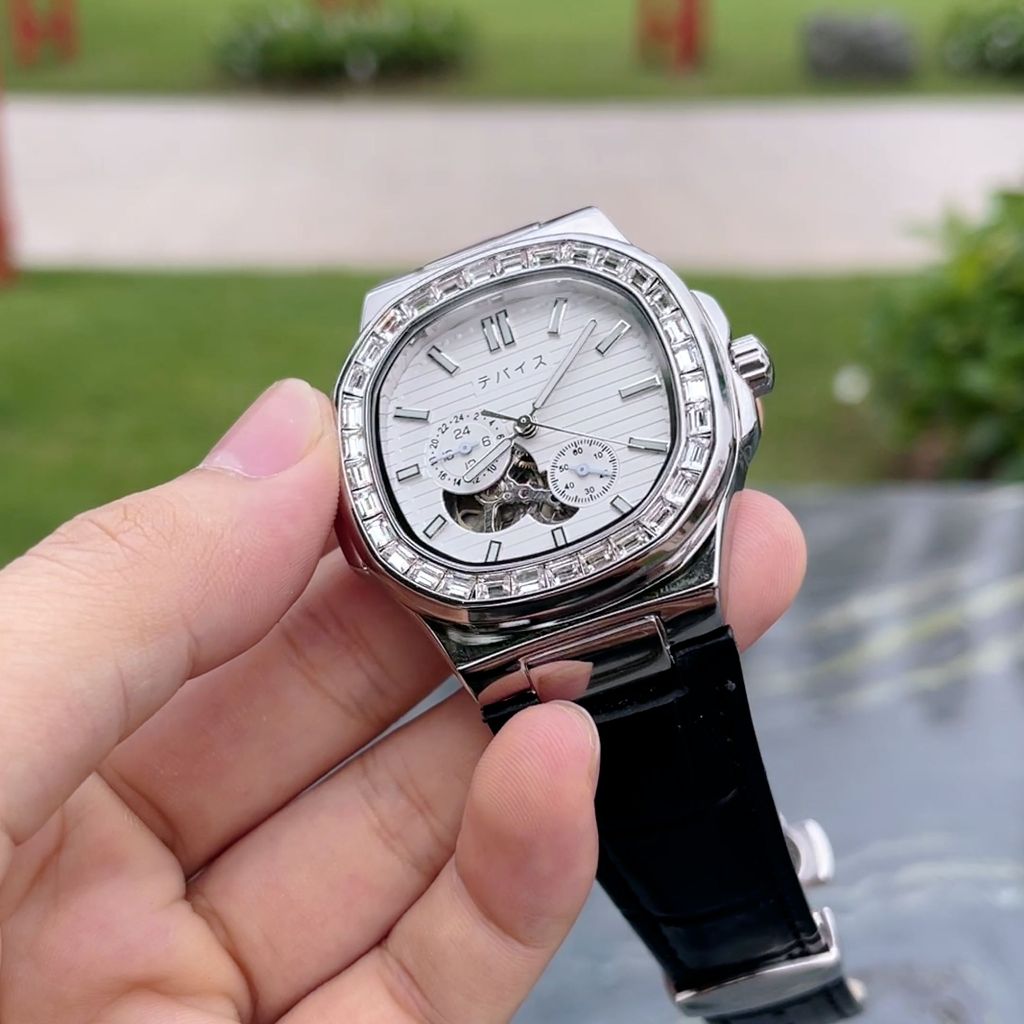ĐỒNG HỒ CƠ AUTOMATIC テバイス M1