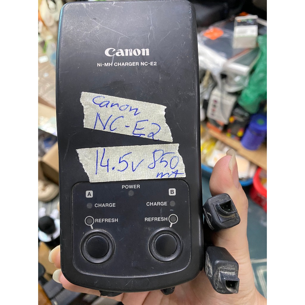 Testé [COMME NEUF] Chargeur de batterie Canon NC-E2 Ni-MH pour NP-E2 NP