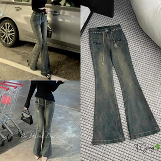 Quần jeans ống loe túi vuông thêu hoạ tiết kèm đai xích lưng cao chất bò dãn dày mịn