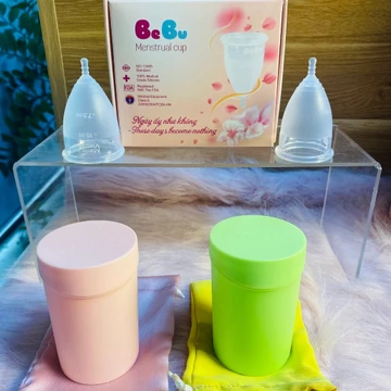 BeBu Combo 2 Cốc nguyệt san Silicon y tế mềm mại kèm cốc đựng túi vải