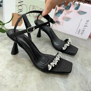 Giày Cao Gót Sandal Quai hậu khóa gài mã Sandal Đá Khâu cao 5 phân và 7 phân Nữ DéP - Kho Xưởng Bánh Bèo