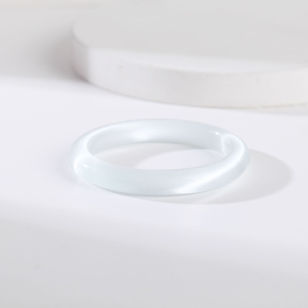 Ảnh Vòng Đá Mắt Mèo Màu Trắng Bản Hẹ Nhỏ Xinh Xắn, Trẻ Trung - Ngọc Trai Trường Thịnh 3