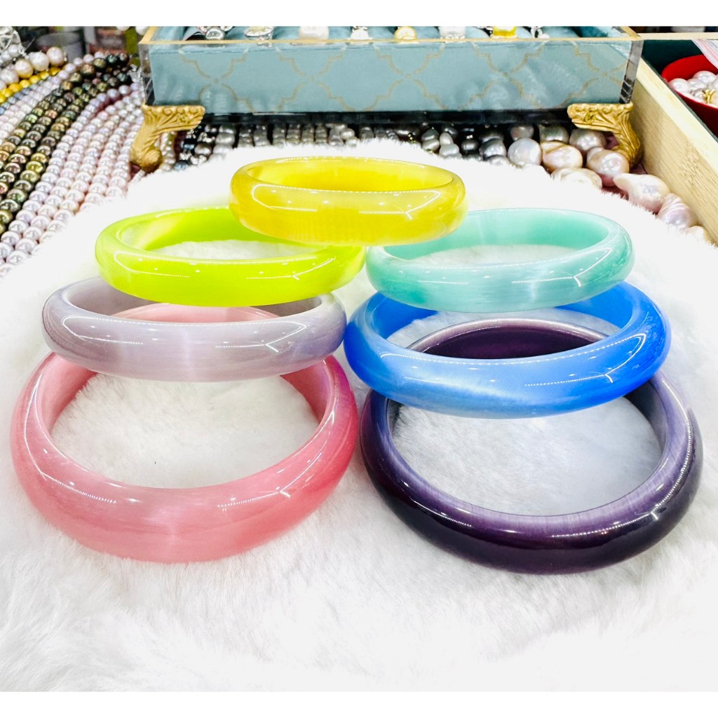 Ảnh Vòng Tay Đá Mắt Mèo Bản Hẹ Đủ Màu Trẻ Trung, Thời Trang - Ngọc Trai Trường Thịnh 1