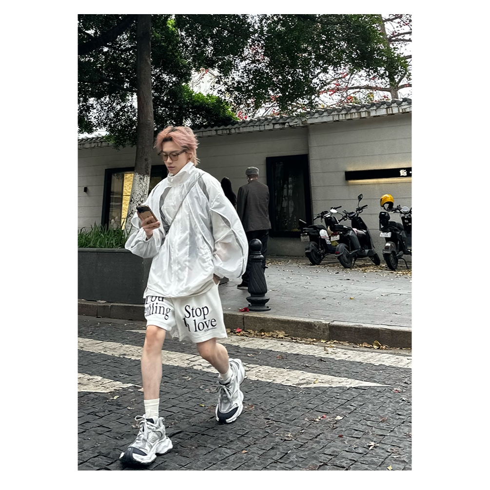 Quần Short Nỉ Họa Tiết In "STOP FALLING LOVE" REDLABEL Cá Tính Cao Cấp, Quần Đùi Thun Nỉ Dày Dặn Có Túi Kết Hợp Dây Rút