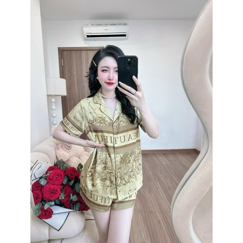 Đùi beautiful  bơ