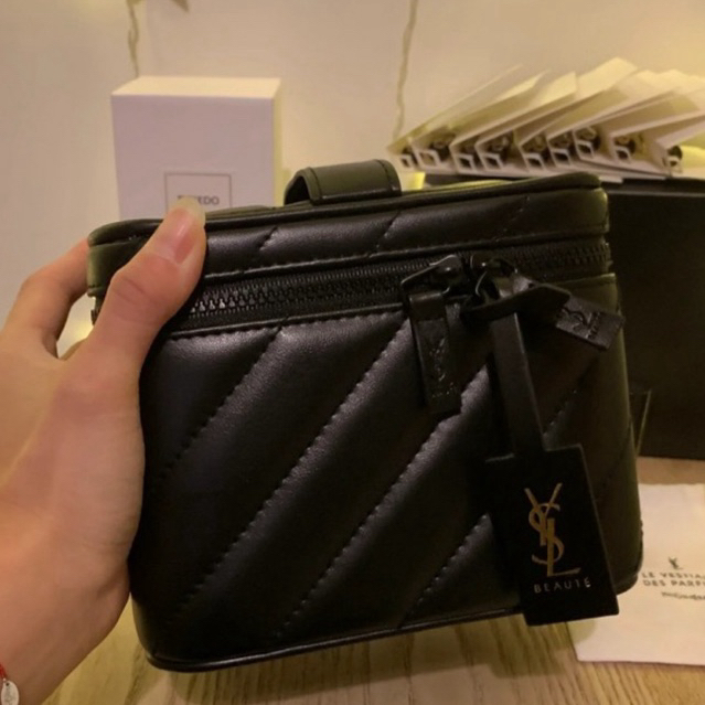Túi YSL VANITY BAG COSMETIC VIP GIFT ( KO KÈM DÂY VÀ QUAI XÍCH ...
