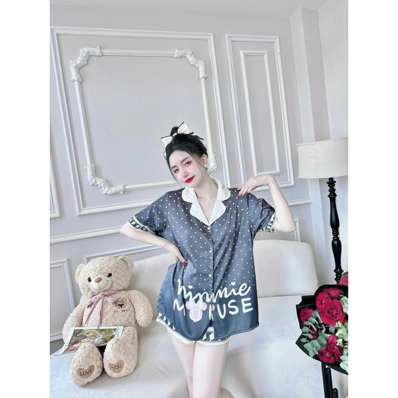 Chuột bi xanh đùi