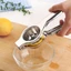 Dụng cụ vắt chanh cầm tay, chất liệu inox cao cấp siêu bền, tiện dụng