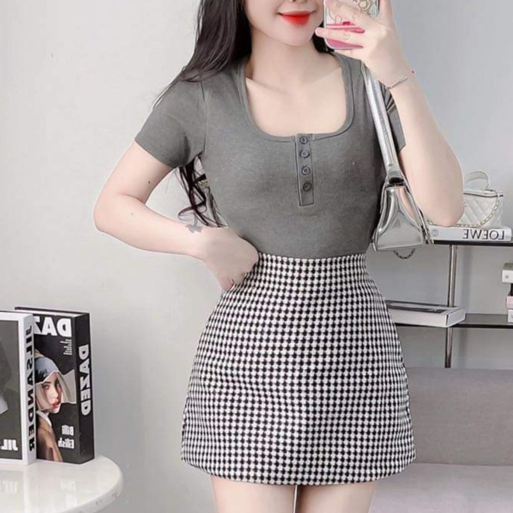Áo Thun Nữ Tay Ngắn Bigsize - Áo Kiểu Nữ Cổ Vuông Có Nút ESHOP Chất Thun Tăm Lạnh Thoáng Mát MS201