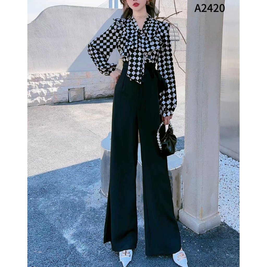 Jumpsuit thân trên họa tiết kẻ phối quần culottes ông rộng A2420