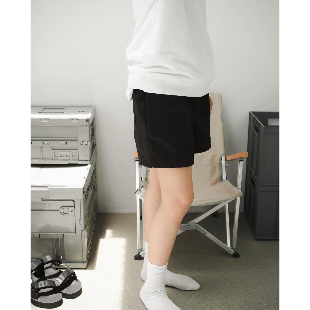 Quần Short Vải Kaki Cotton Nam Nữ Form Trên Gối Ống Rộng REALITEE