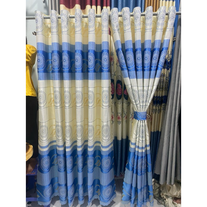1 TẤM GẤM HOA VĂN MÀU XANH   CHƯA CÓ CÂY TREO - TREO 1 TẤM MUA 1 TẤM _TREO 2 TẤM MUA 2 TẤM RÈM CỬA VIỆT HÀN