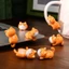 Set 8 mèo nhỏ dễ thương dán đỉnh màn hình, dán cốc, trang trí bàn làm việc, bàn học, quà tặng, taplo ô tô