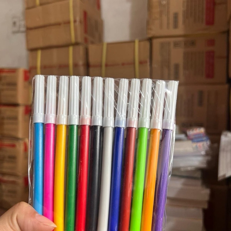 Bộ 12 bút lông màu vẽ viền hoặc tô màu master