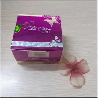 KEM CARE CON BƯỚM NGUYỄN QUÁCH TÍM 3 IN 1 .DƯỠNG TRẮNG DA MẶT
