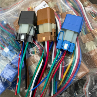 Rơ le NISSAN 4 chân, 5 chân, 6 chân 12v kèm đế. (Giá 1 chiếc)